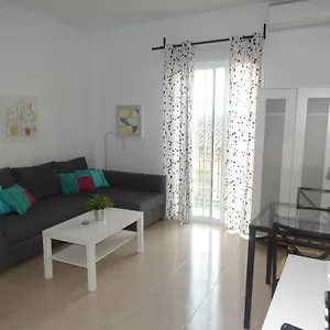 https://malaga-apartamentos-malaga-29013.es-andalucia.com